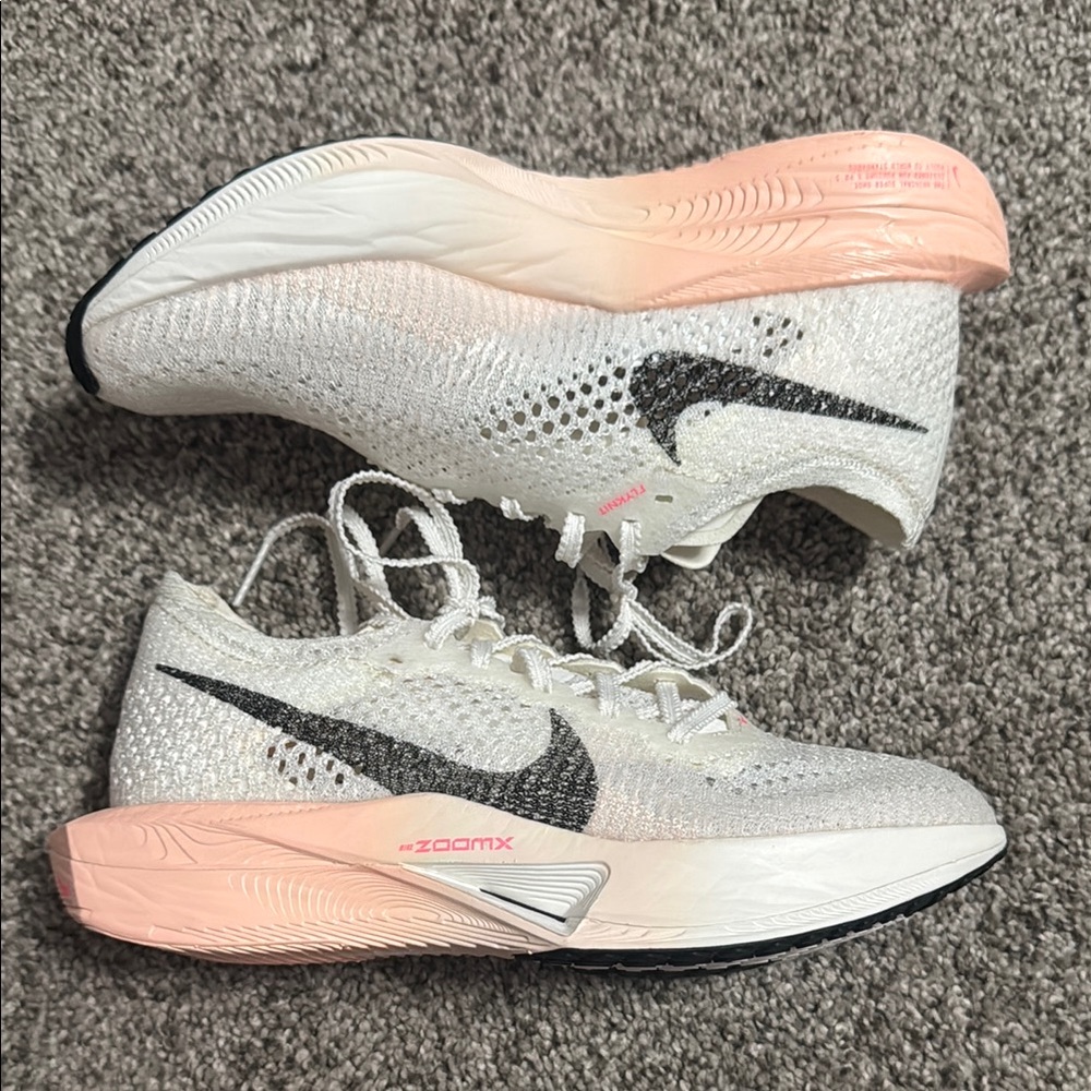 Nike White and Pink Athletic Shoes with Breathable Mesh